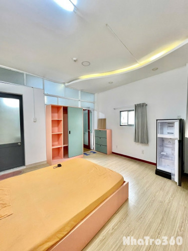 Cho thuê căn hộ tách bếp, Q4, Đường Tôn Thất Thuyết, gần ĐH Luật, ĐH Nguyễn Tất Thành, chợ Xóm Chiếu