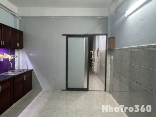 PHÒNG TẦNG TRỆT TIỆN NGHI ĐẦY ĐỦ