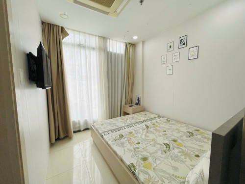 Cho thuê studio tách bếp, mặt tiền Trần Hưng Đạo Q1, ngay Pullman 