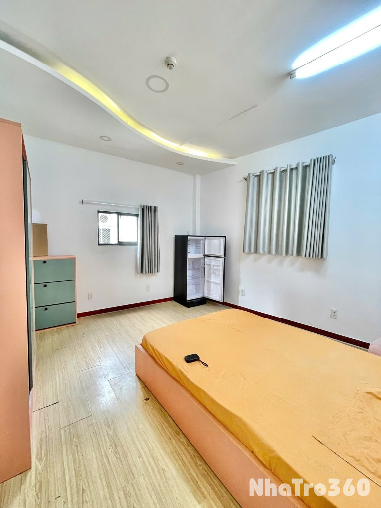 Cho thuê căn hộ tách bếp, Q4, Đường Tôn Thất Thuyết, gần ĐH Luật, ĐH Nguyễn Tất Thành, chợ Xóm Chiếu