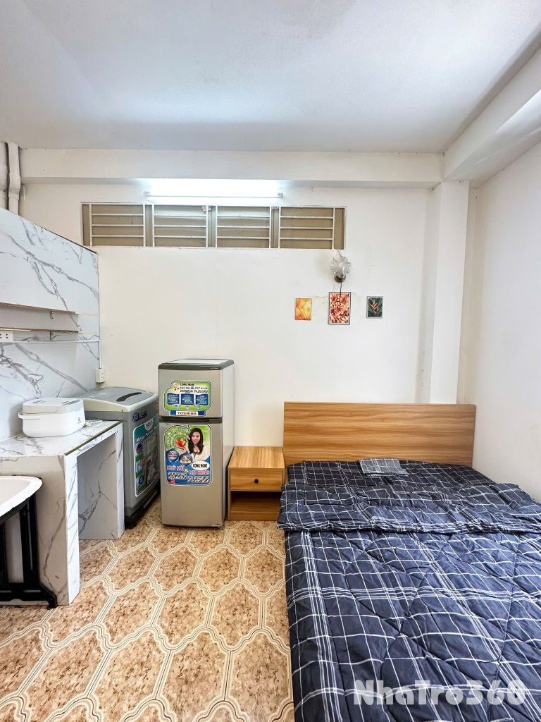 CHO THUÊ PHÒNG TRỌ QUẬN 1 - NGUYỄN VĂN THỦ - GẦN THẢO CẦM VIÊN