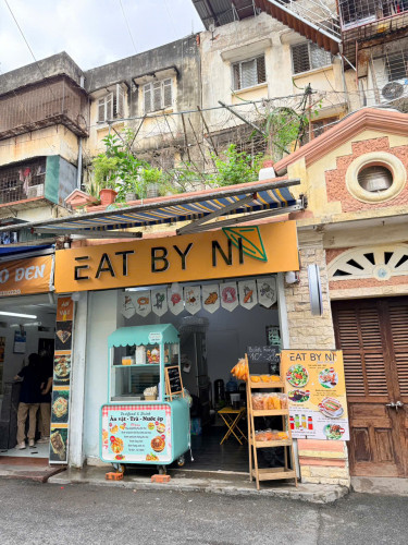 Quán mình đang cần tuyển 1 bạn nữ làm việc theo ca hoặc full ca