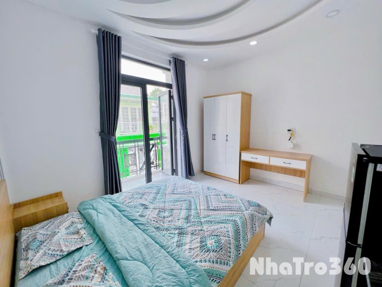 Cho thuê căn hộ ban công, Q5, Đường Ngô Gia Tự, gần ĐH Y Dược, ĐH Kinh Tế, Bệnh Viện Chợ Rẫy
