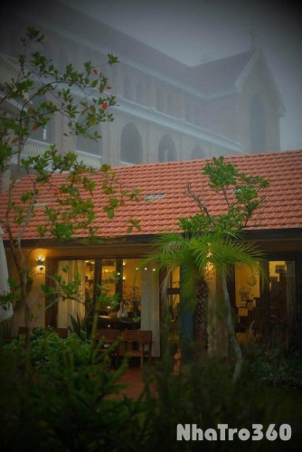 Cho thuê Villa sân vườn rộng rãi 3 phòng ngủ Phường 5 Đà Lạt giá 22tr