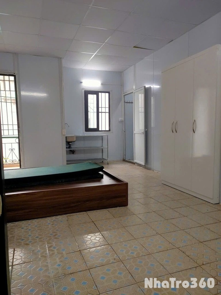 Cho thuê phòng ở tầng 1 khép kín