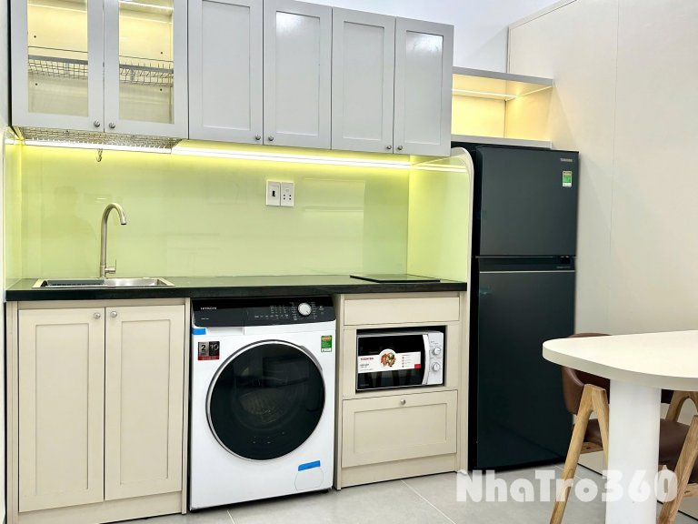 Cho thuê căn hộ Q10, đường Tô Hiến Thành, gần ĐH Bách Khoa, SVĐ Phú Thọ, Go Miền Đông