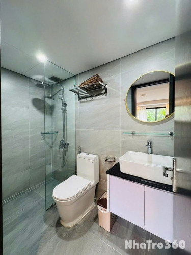 CĂN HỘ 1PN MÁY GIẶT RIÊNG BANCONL GẦN SÂN BAY TSN