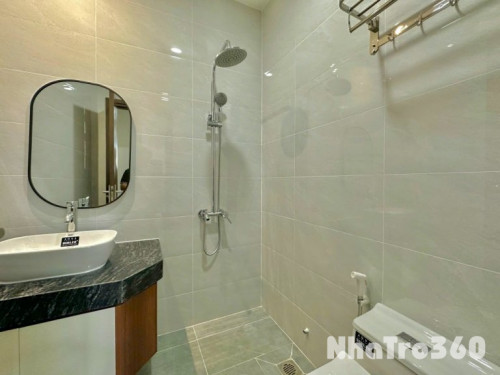 Căn Hộ Balcony Thang Máy Ngay Sân Bay TSN Tân Bình