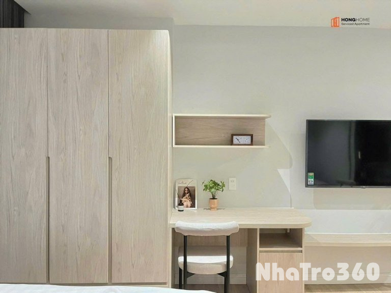 Cho thuê studio cửa sổ lớn thoáng mát gần sân bay