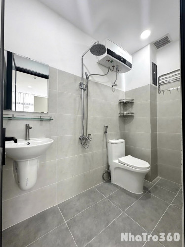 Cho thuê căn hộ Q10, đường Tô Hiến Thành, gần ĐH Bách Khoa, SVĐ Phú Thọ, Go Miền Đông