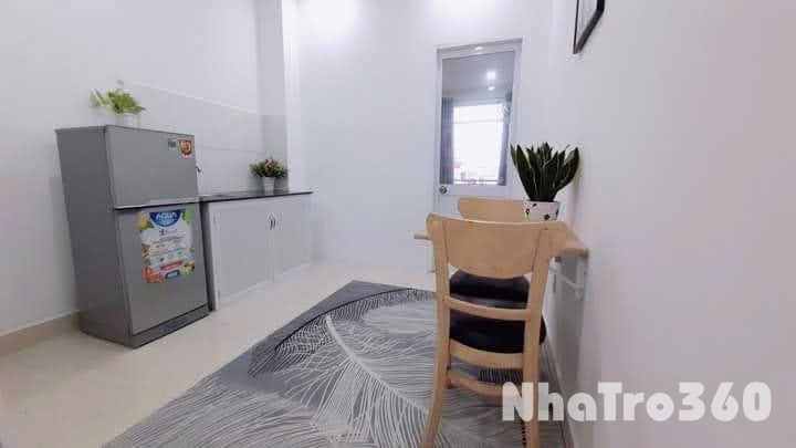 Căn Hộ 1PN Ban Công Ngay Ngã Tư Bảy Hiền Tân Bình