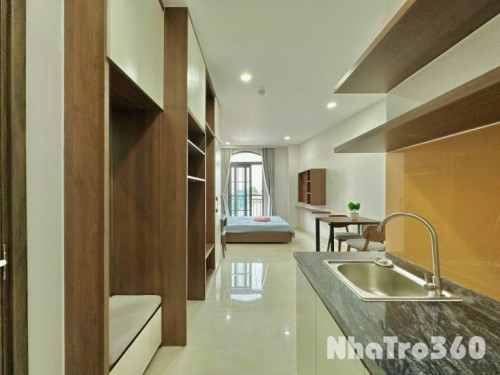 Căn Hộ Balcony Thang Máy Ngay Sân Bay TSN Tân Bình