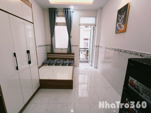 Studio ban công 30m2 quận 10 gần Vạn hạnh mall