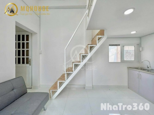 GÁC LỬNG BAN CÔNG BẾP NGAY VÒNG XOAY LĂNG CHA CẢ