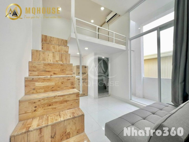 GÁC LỬNG BAN CÔNG BẾP NGAY VÒNG XOAY LĂNG CHA CẢ