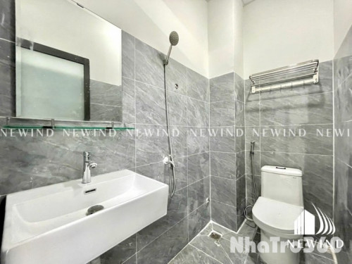 Căn hộ 1PN mới 100%, ngay Đoàn Văn Bơ Q4, giáp Q1