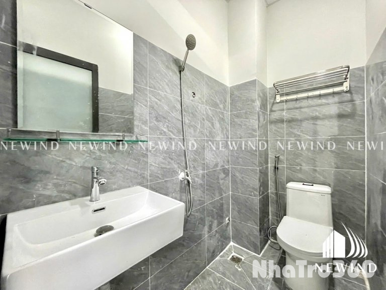 Căn hộ 1PN mới 100%, ngay Đoàn Văn Bơ Q4, giáp Q1