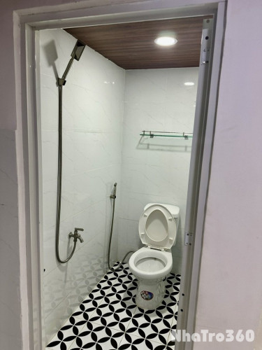 PHÒNG ĐẸP MỚI XÂY CÓ MÁY LẠNH ,GIỜ GIẤC TỰ DO