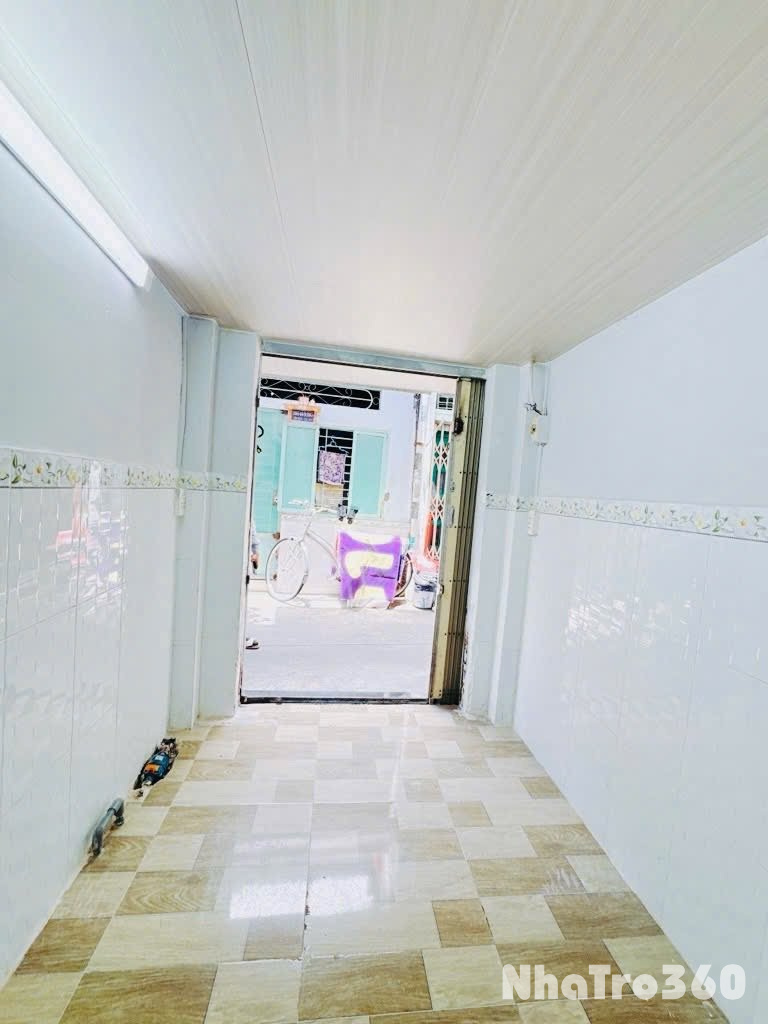 Nhà nhỏ cho thuê Q4 - Trung tâm thành phố