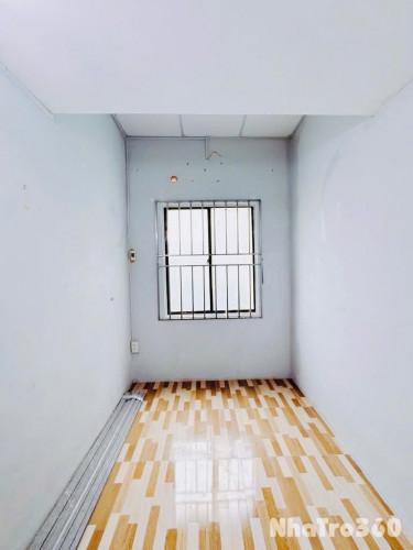 Nhà nhỏ cho thuê Q4 - Trung tâm thành phố