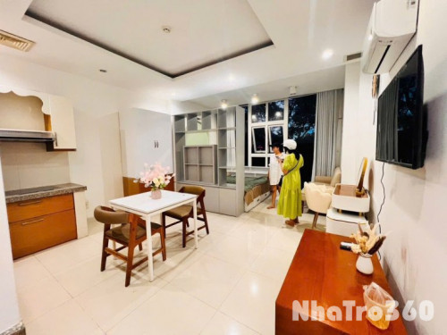 Cho Thuê Căn Hộ Có Thang Máy Full Nội Thất Gần UEH