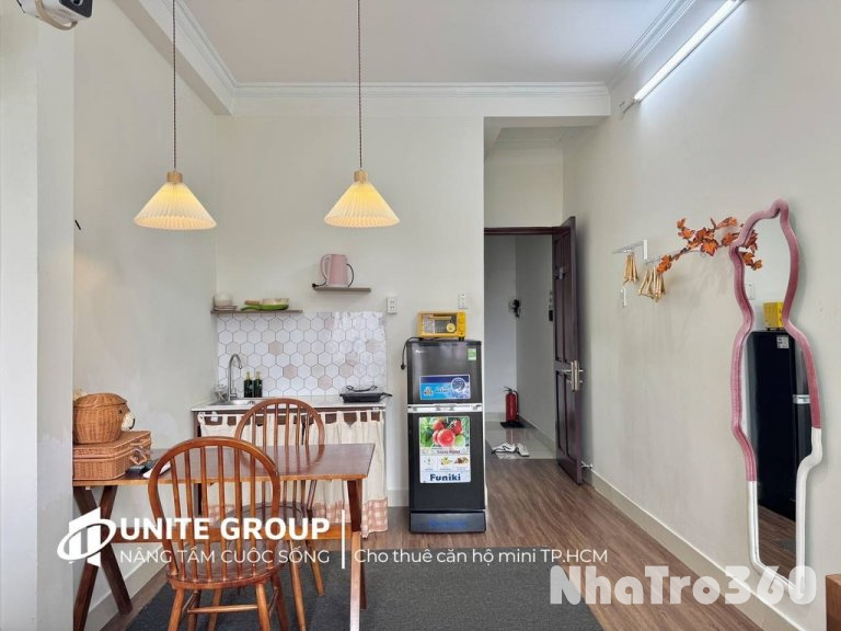 Cho thuê studio có ban công gần sân bay,  Tân Bình