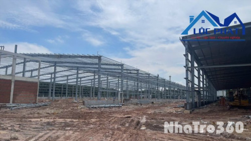 Cho thuê xưởng 9300m2 KCN Trảng Bom, Đồng Nai giá chỉ 4$/m2