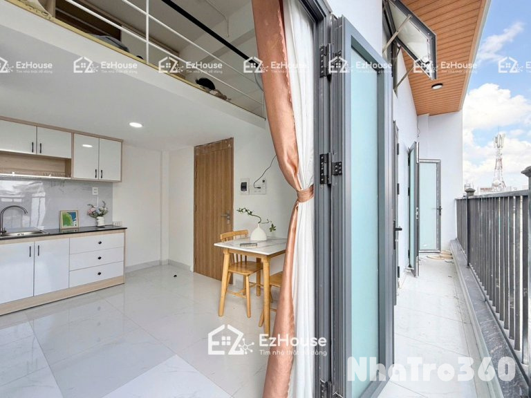 Duplex Ban Công Full NT ĐH Công Thương Tân Bình