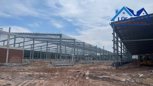 Cho thuê xưởng 9300m2 KCN Trảng Bom, Đồng Nai giá chỉ 4$/m2