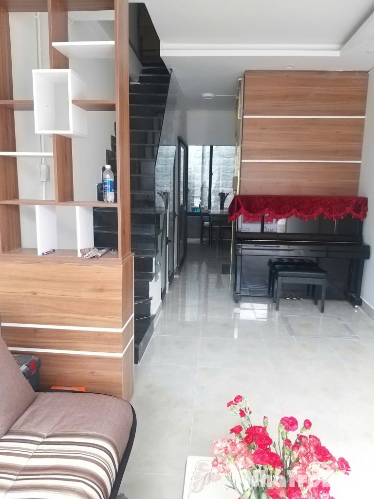 Cho thuê nhà nguyên căn có thang máy đường Nguyễn Thị Nghĩa, Phường Xuân Hương Đà Lạt