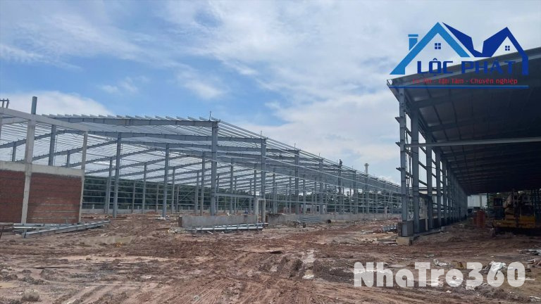 Cho thuê xưởng 9300m2 KCN Trảng Bom, Đồng Nai giá chỉ 4$/m2