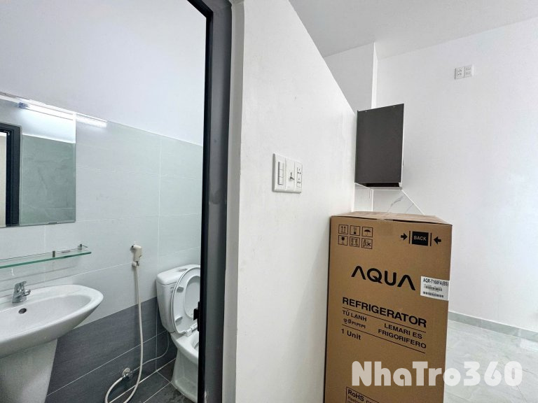 Cho thuê studio ban công thoáng Q8, ngay cầu chữ Y, cầu Nguyễn Văn Cừ, Parcmall, chợ Rạch Ông,...