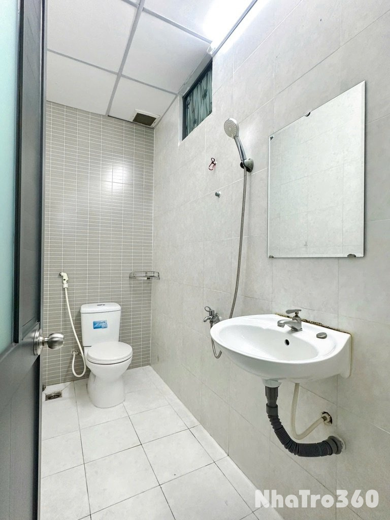 CĂN HỘ MỚI XÂY CÓ BAN CÔNG NGAY TÂN BÌNH