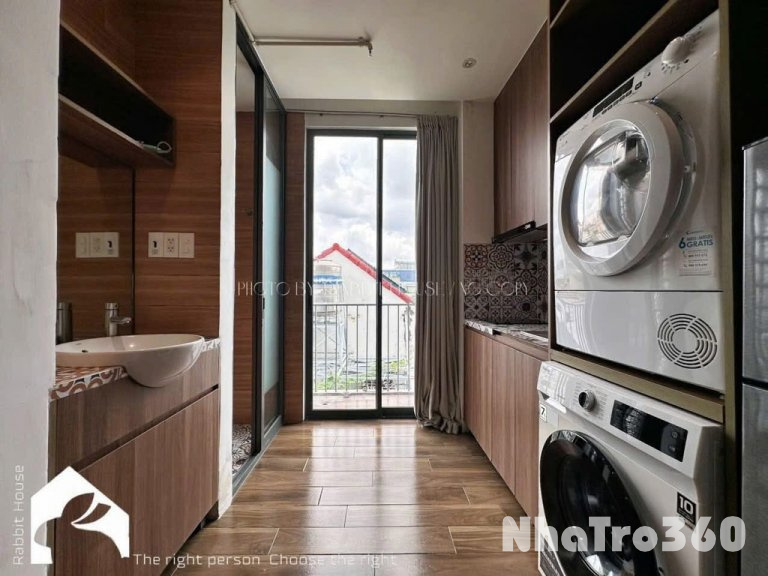 Cho thuê phòng có cừa sổ lớn máy giặt riêngTânBình