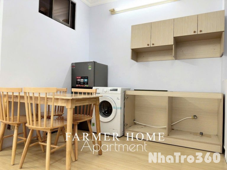 Trống 2 Phòng Ngủ Ban Công ngay Quận 3 Full NT Rộng 70m2