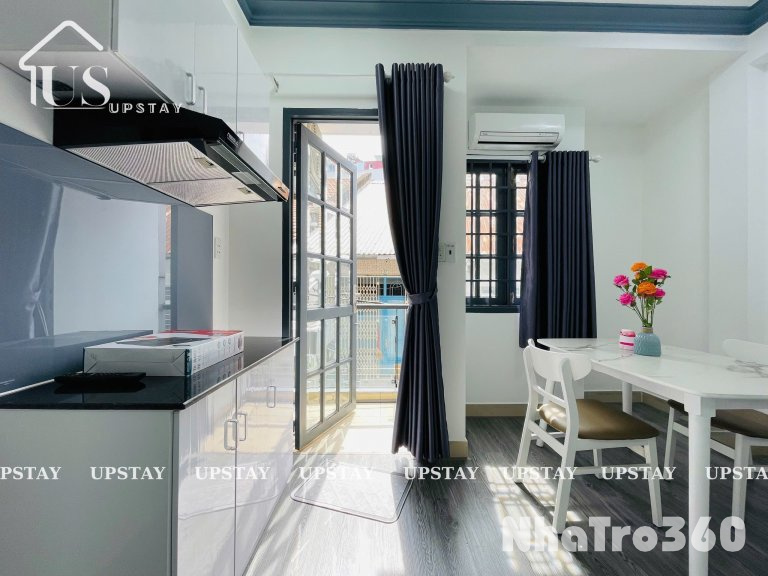 Cho thuê studio ban công Q1, gần chợ Bến Thành, nút giao Phù Đổng, công viên Tao Đàn, công viên 23/9, Bùi Viện,...