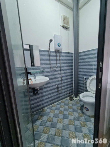 Cho thuê căn hộ 1PN, Q1, đường Mạc Đĩnh Chi, gần Chợ Tân Định, Công Viên Lê Văn Tám, Hồ Con Rùa