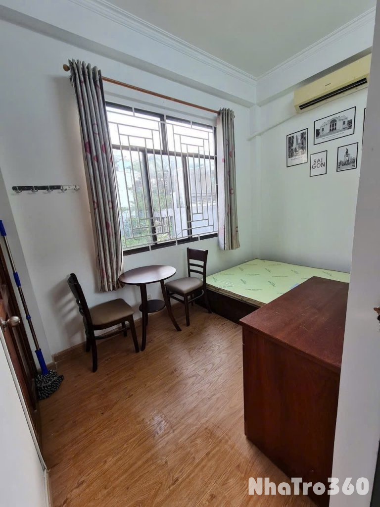 Cho thuê căn hộ 1PN, Q1, đường Mạc Đĩnh Chi, gần Chợ Tân Định, Công Viên Lê Văn Tám, Hồ Con Rùa