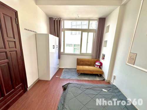 Studio Nơ Trang Long, Bình Thạnh