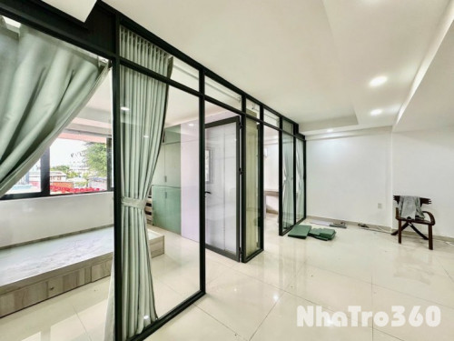 Căn hộ new, Dương Quảng Hàm