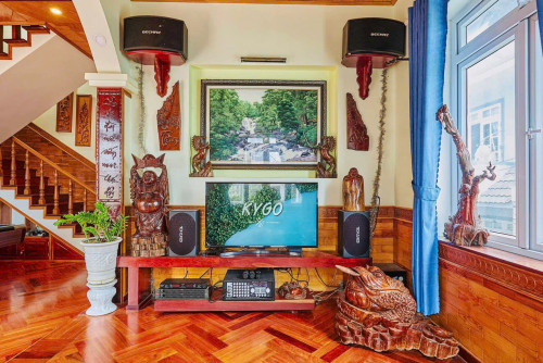 Cho thuê Villa Triệu Việt Vương 5 phòng ngủ phường 4 Đà Lạt giá 20tr