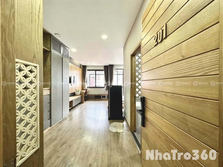 Studio Rộng Bancol Thang Máy Etown Tân Bình