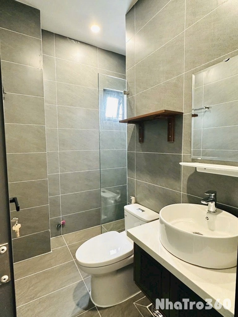 Căn hôn Full nội thất ban công quận 4,Nguyễn Khoái