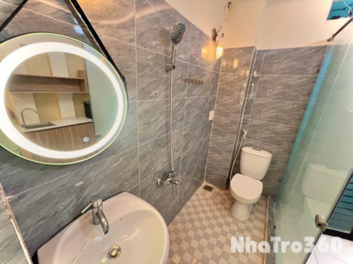 Cho thuê studio ban công tách bếp Q8, gần Parcmall, Đh Công nghệ SG, Cao đẳng Bách Khoa Nam SG, Central Premium,...