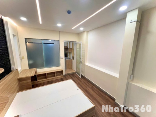 Cho thuê studio ban công tách bếp Q8, gần Parcmall, Đh Công nghệ SG, Cao đẳng Bách Khoa Nam SG, Central Premium,...