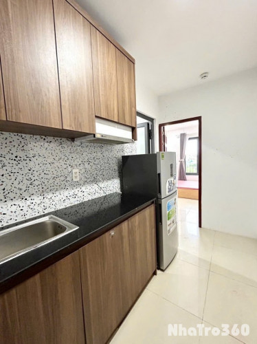 Cho thuê căn hộ 1PN, ban công, Q10, đường Thành Thái, gần ĐH Kinh Tế, ĐH Y Khoa, Vạn Hạnh Mall