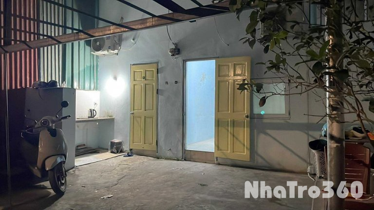 Cho thuê phòng trọ có gác xép,sân rộng