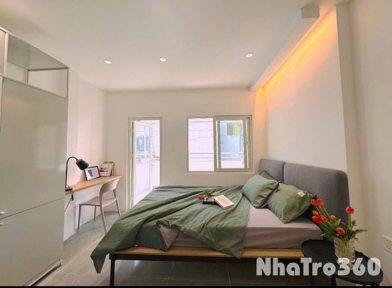 Studio ban công gần chợ Bến Thành, công viên 23/9, Bitexco, ngã sáu Phù Đổng,...