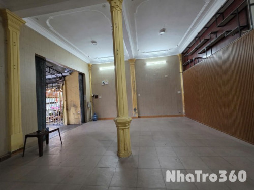 Ch0 thuê.nhà 2 tầng Phan Bội Châu, TP Huế.