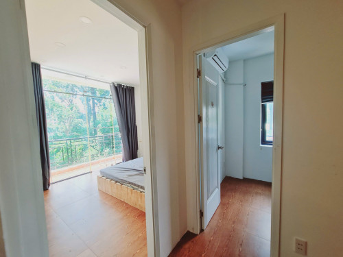 Cho thuê căn hộ 2PN, ban công, Q1, đường Nguyễn Thị Minh Khai, gần Thảo Cầm Viên, ĐH Y Dược, Cầu Thị Nghè